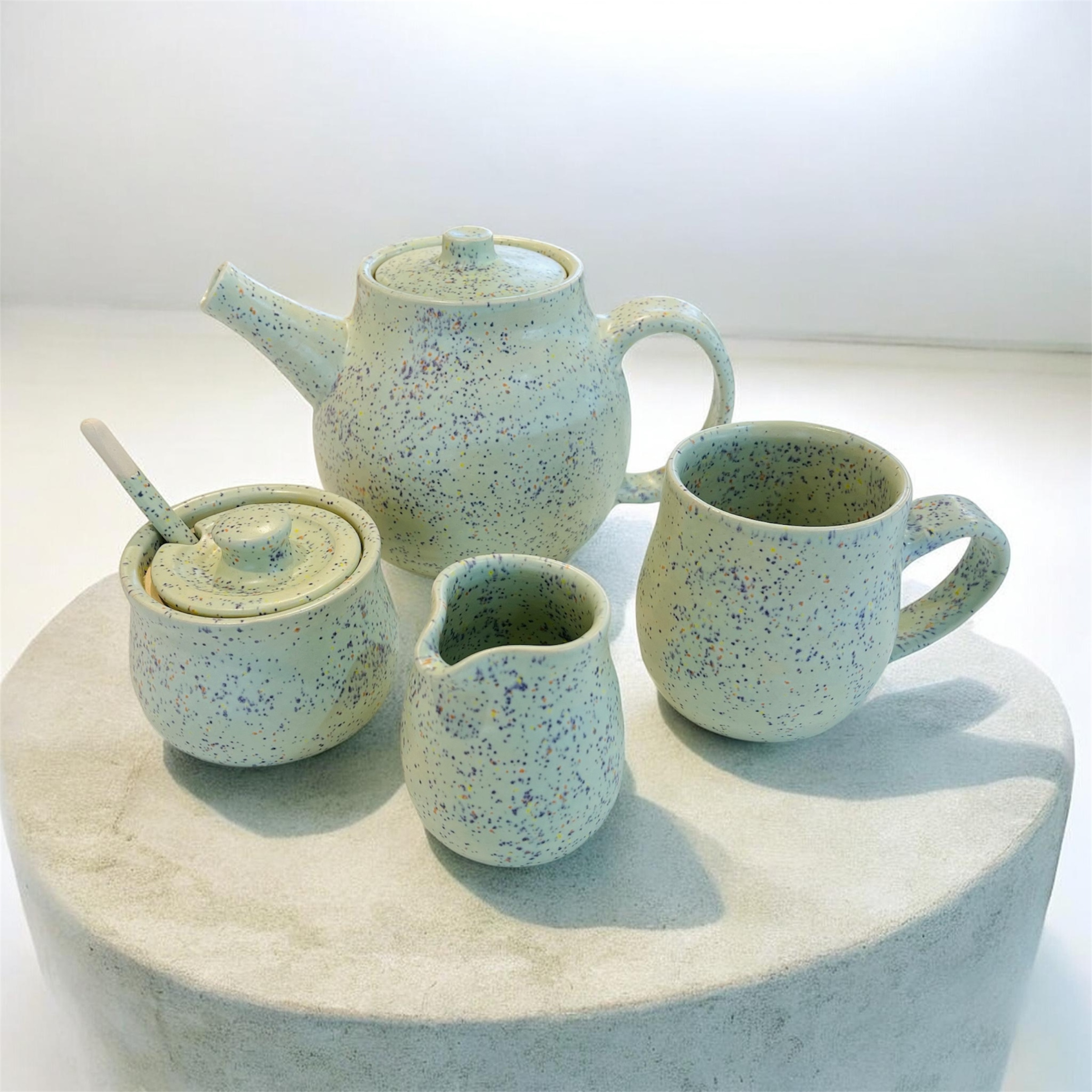 ** NEW** Two session Potters Wheel Teapot set Sun 26th April 10.30am